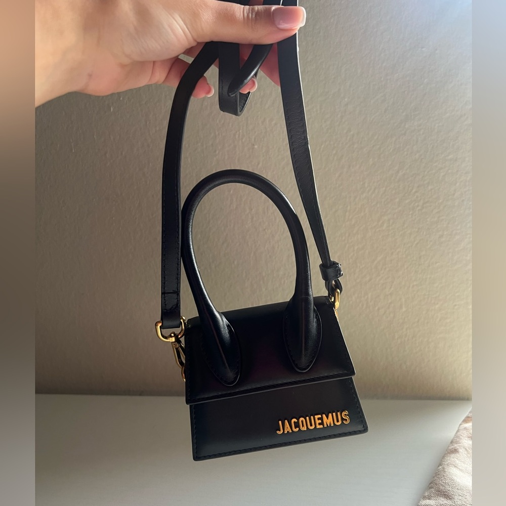 Jacquemus
Le Chiquito Mini Satchel Bag - Picture 3 of 5